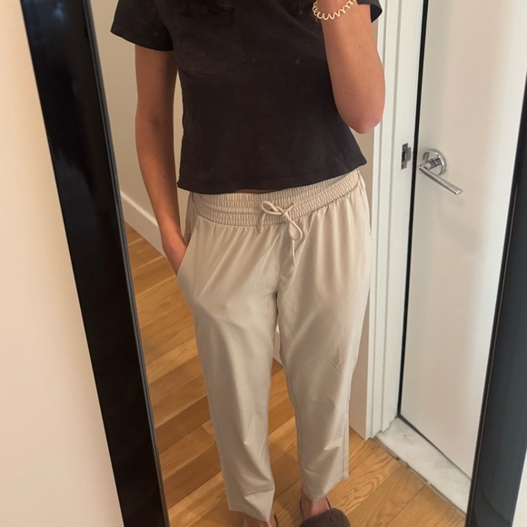 GapFit High Rise Runaround Pant - Picture 1 of 3